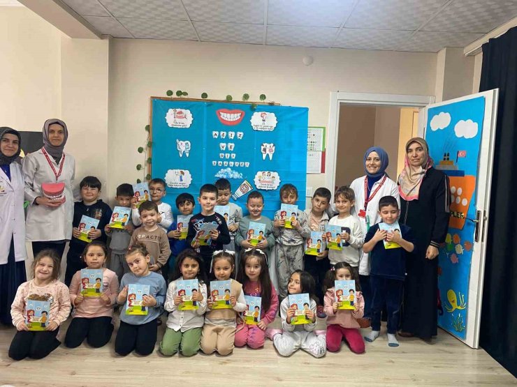 Çilimli’de miniklere sağlıklı gülüşler için eğitim