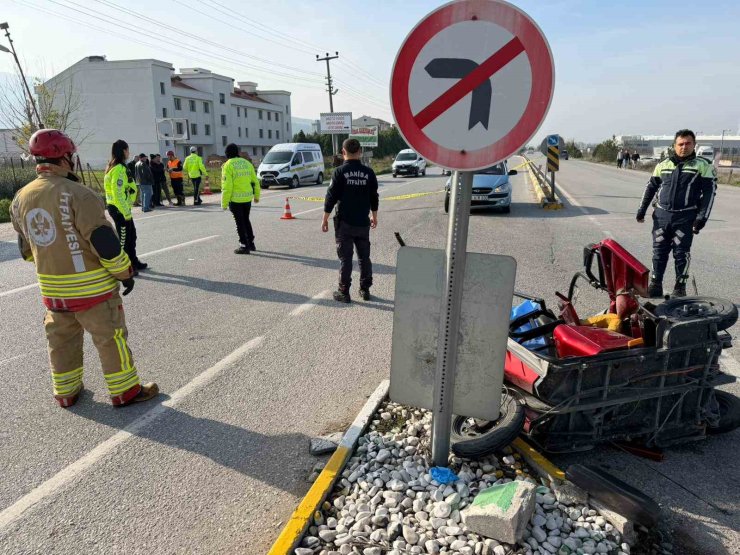 Akhisar karayolunda feci kaza: 1 ölü