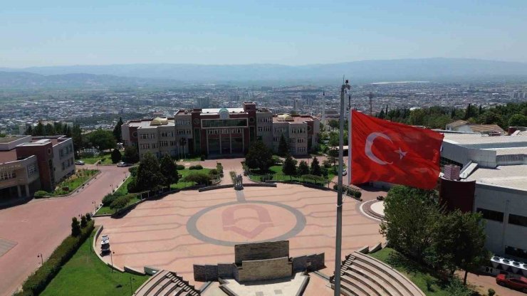 ADÜ, çevre dostu üniversiteler arasında 2025’te 161 basamak yükseldi