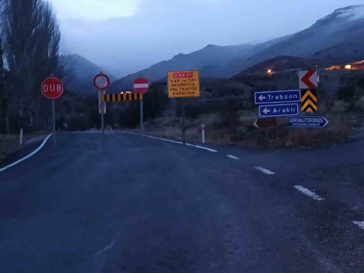 Bayburt’ta bazı köy yolları ve geçitler yoğun kar nedeniyle ulaşıma kapatıldı