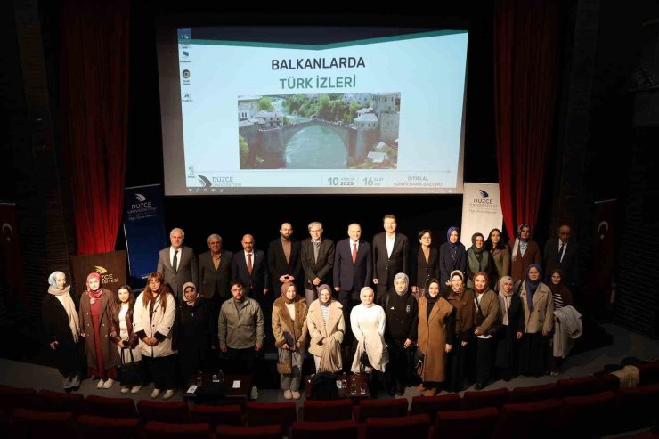 "Balkanlarda Türkçe birleştirici bir rol oynuyor"