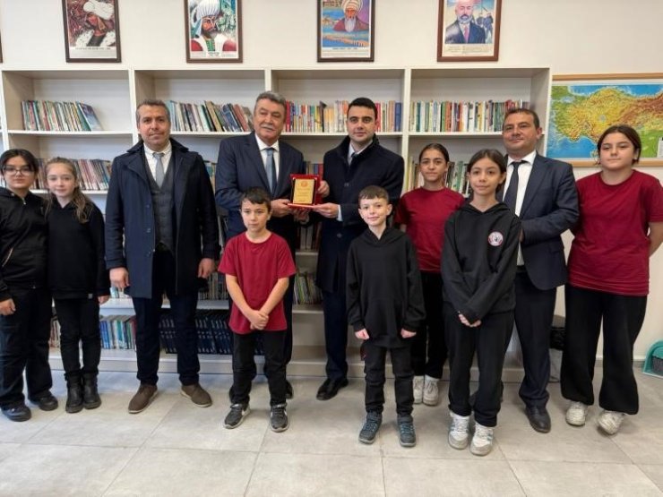 Bilecik’te hayırsever desteğiyle okul kütüphanesi yenilendi