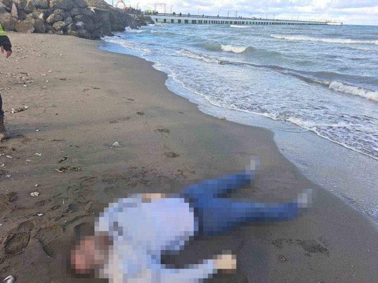 Denize düşen gencin cansız bedenine ulaşıldı