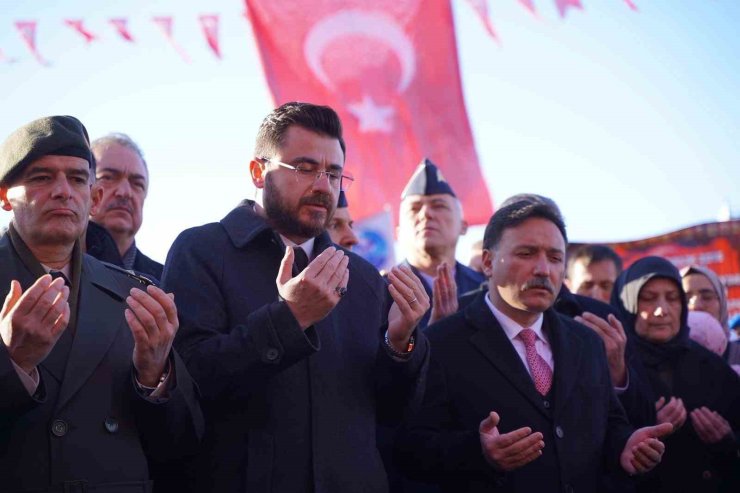 Başkan Okandan 17 Aralık Şehitlerini dualarla andı