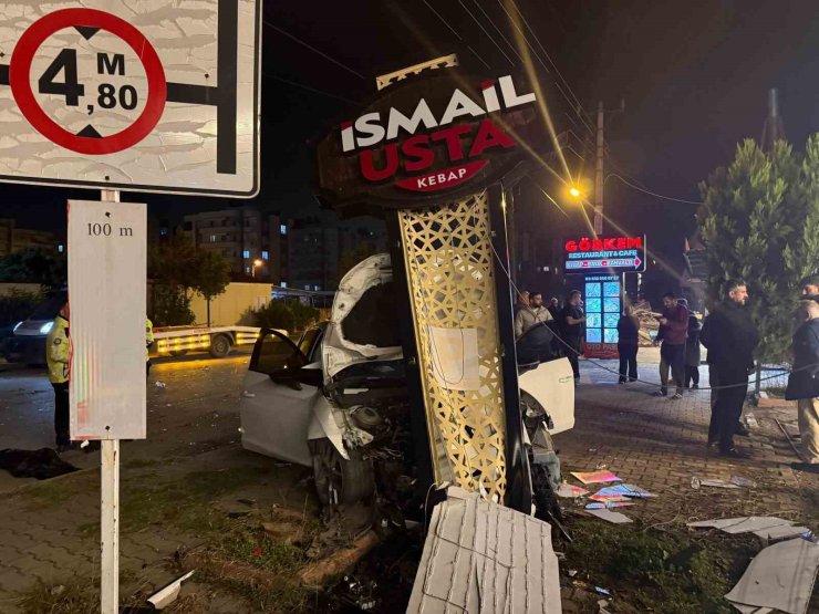 Kaza yapan sürücü aracı bırakıp kayıplara karıştı