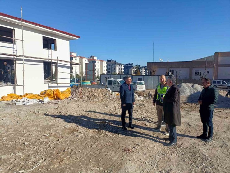 Cafer Güven Huzurevi ile Engelsiz Yaşam Merkezi’nin inşaatı sürüyor