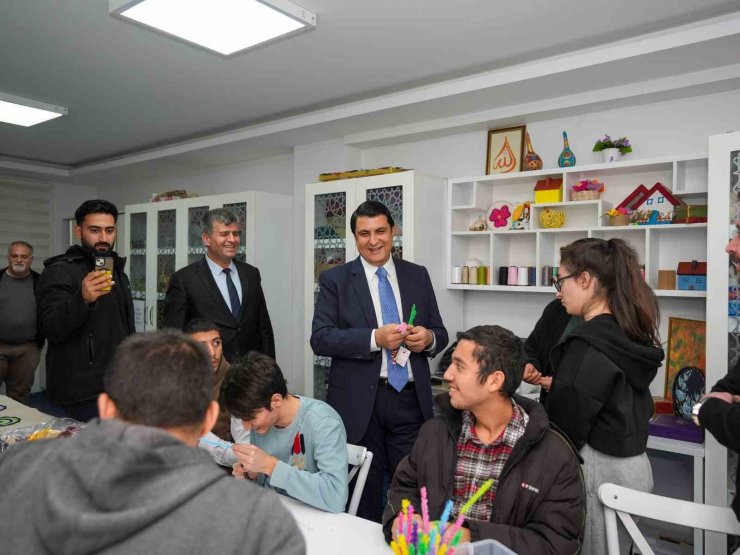 Yılmaz: "Her zaman yanlarındayız"