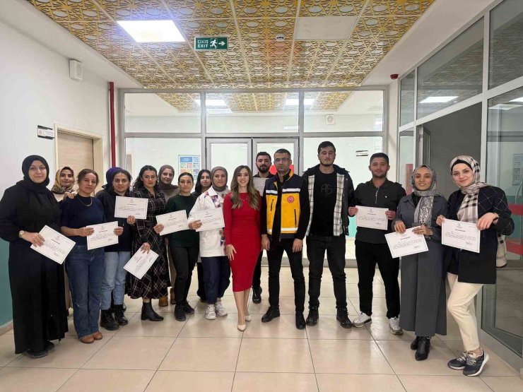 Batman’da ebelere yeni doğan bakımı eğitimi verildi