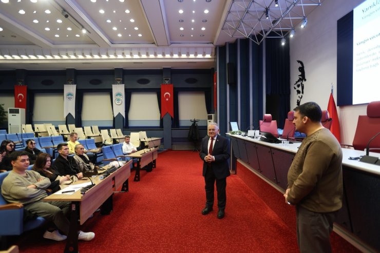 Hizmet sektörüne acil durum ve ilk yardım eğitimi