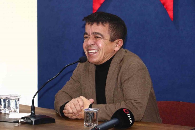 Eski milli halterci Halil Mutlu, ilkokul öğrencileriyle buluştu