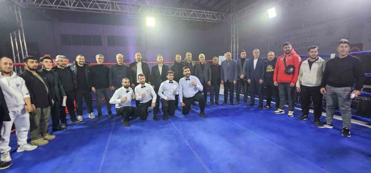 Tatvan’da Uluslararası Muaythai Şampiyonası düzenlendi