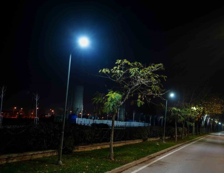 UEDAŞ, sokak lambalarında led dönüşüm sürecini başlattı