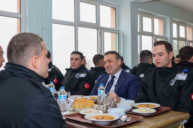 Vali Sözer’den Bilecik POMEM’e ziyaret