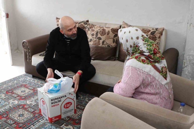 Söke Belediyesi, ihtiyaç sahiplerine destek oluyor