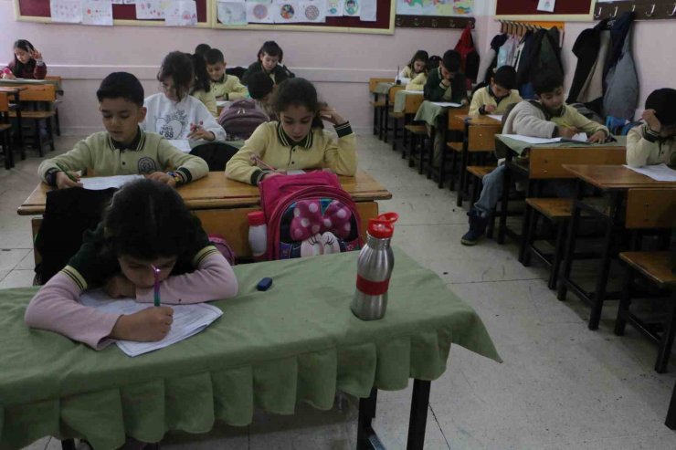 41 bini aşkın öğrenci "Oku Kitabını, Al Armağanını" yarışmasında buluştu