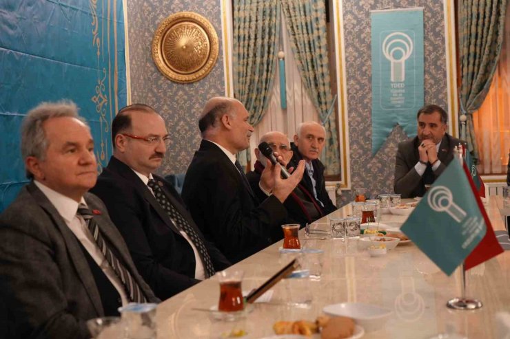 Kavas’tan geçmişten günümüze Afrika