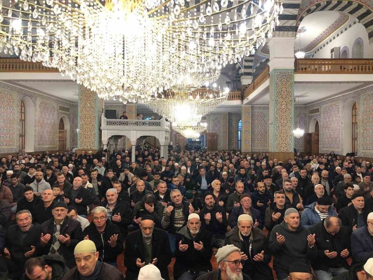 Düzce’de Regaip Kandili idrak edildi