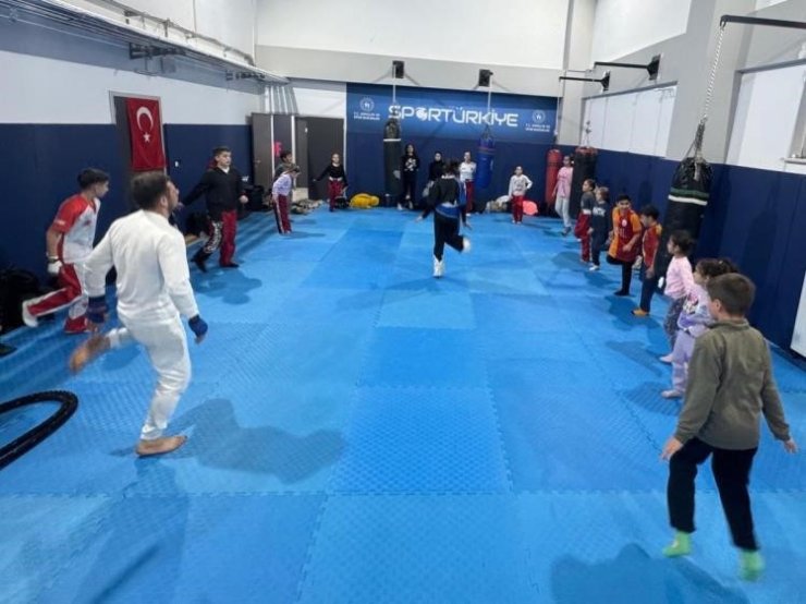 Bilecik’te kick boks spor okullarına yoğun ilgi