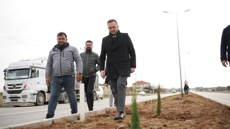 Çivril’de peyzaj çalışmaları devam ediyor