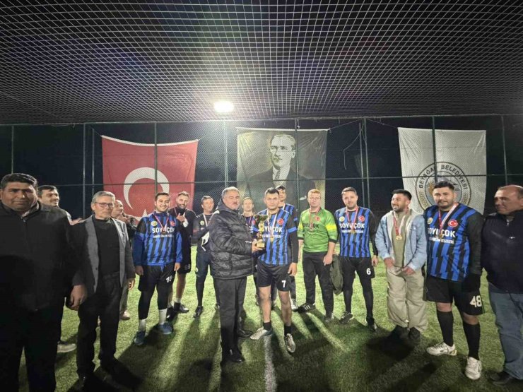 Beyağaç Belediyesi Halı Saha Turnuvasında şampiyon belli oldu