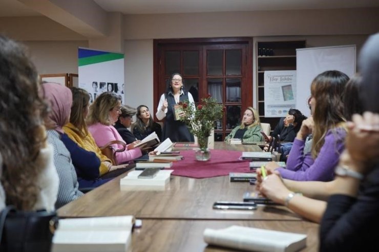 Bilecik’te üreten kadınlar kitap kulübü etkinliğinde bir araya geldi