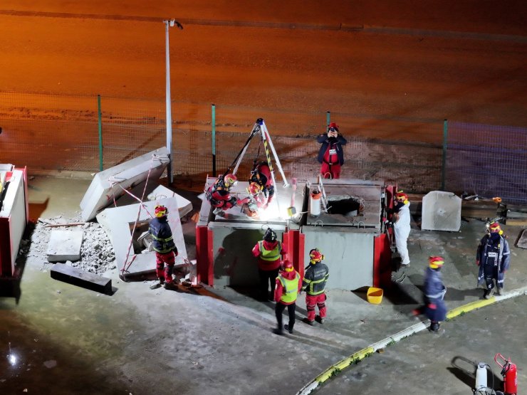 Kocaeli İtfaiyesi, AFAD’ın en üst düzey arama kurtarma akreditasyonunu aldı