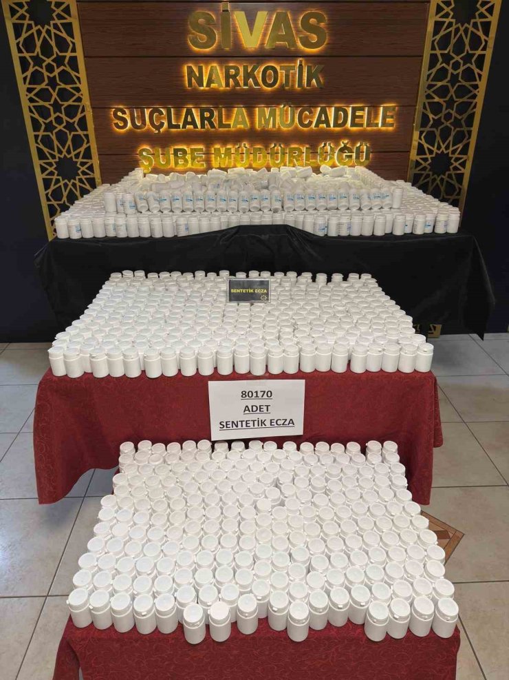 Sivas’ta yılbaşı öncesi narkotik operasyonu: 3 tutuklama