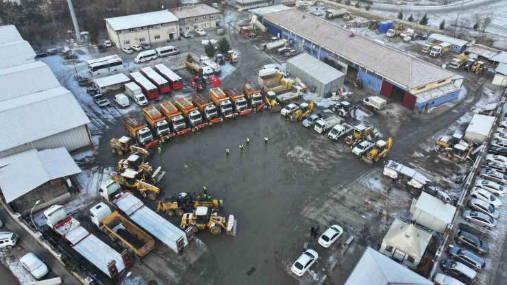 Gölbaşı Belediyesi, karla mücadeleye hazır