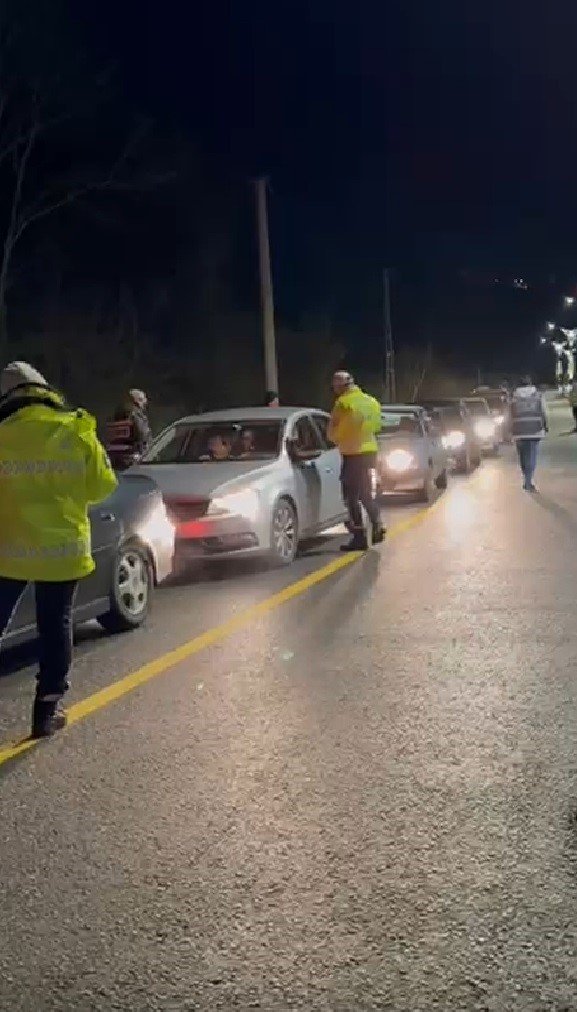 Karasu’da yılbaşı denetimlerinde 89 bin lira ceza kesildi