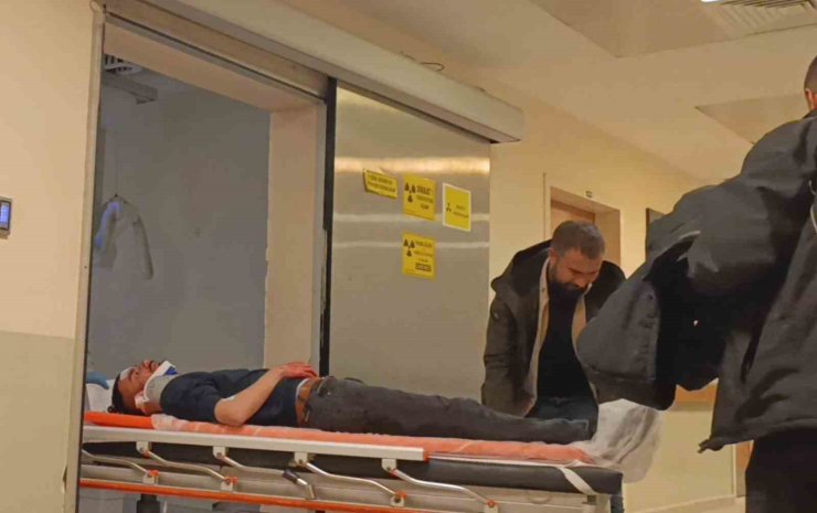 Tarlaya uçan otomobil hurdaya döndü: 1 yaralı