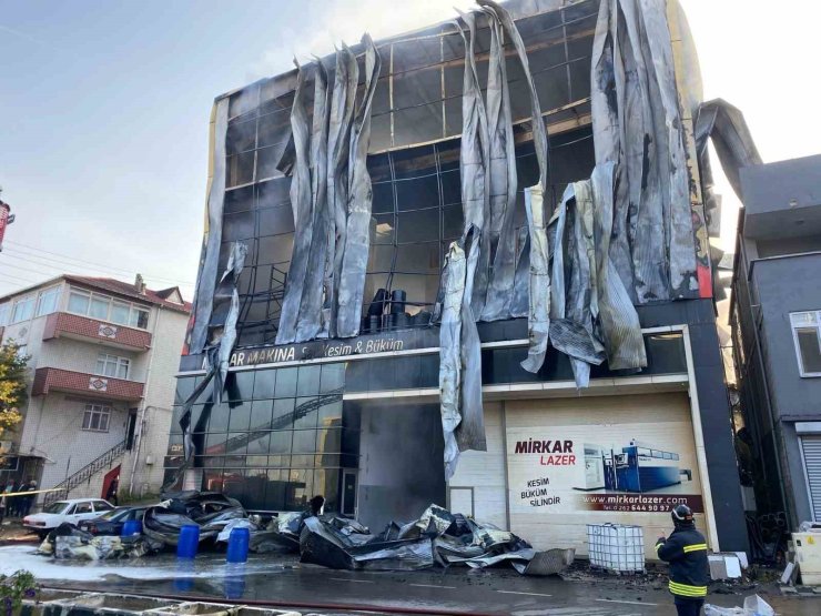 Kozmetik fabrikası yangını davasında iddianame iade edildi