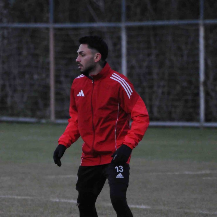 Somaspor ikinci yarıya yeni teknik direktörüyle hazırlanıyor