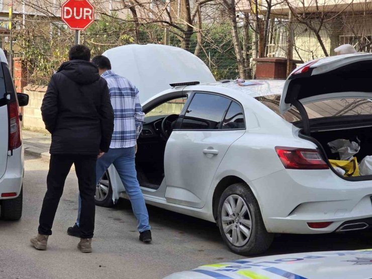 Çakarlı araçla polisten kilometrelerce kaçtı, 173 bin lira ceza yedi