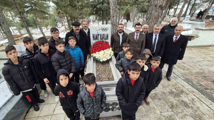 Dünya ve Olimpiyat Şampiyonu Hamit Kaplan, vefatının 50. yılında anıldı