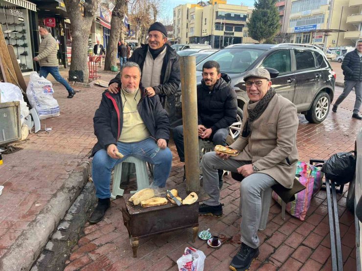 Tavşanlı esnafının bereket sofrası kültürü