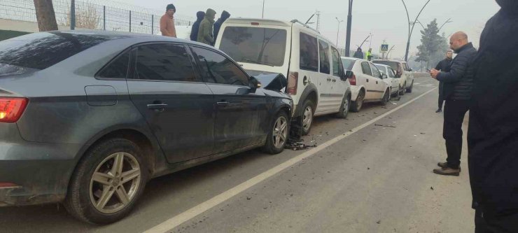 Batman’da 5 araçlı zincirleme kaza