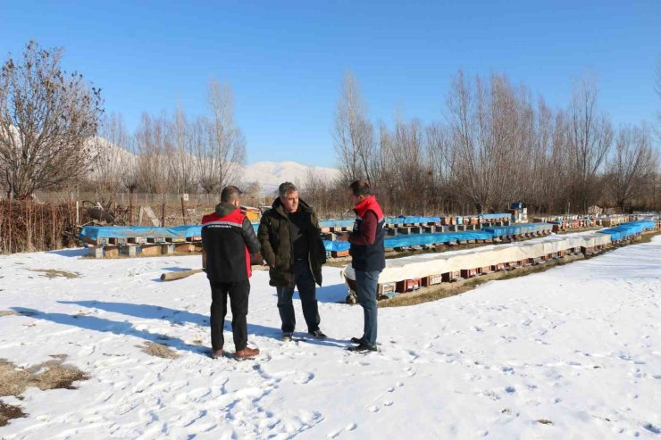Erzincan’da arıcılığa destek sürüyor