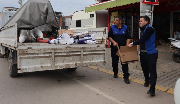 Tarihi geçmiş ürünler raflardan toplandı