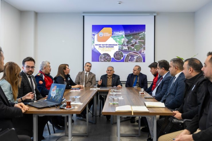 Kayseri Büyükşehir, 2025’te afet farkındalık eğitimleri ve teknik çalışmalarla şehri dirençli hale getirdi