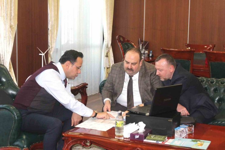 Başkan Hamamcı’nın yeni projeler için Ankara ziyareti