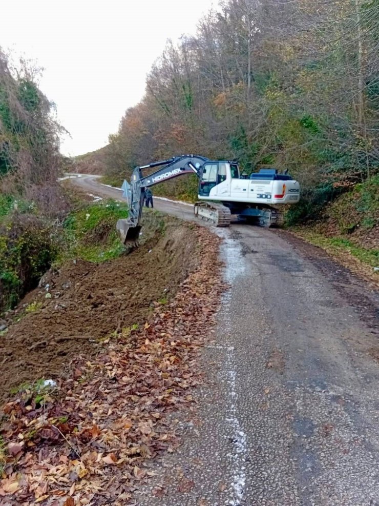 Sinop’ta heyelan önleme mesaisi