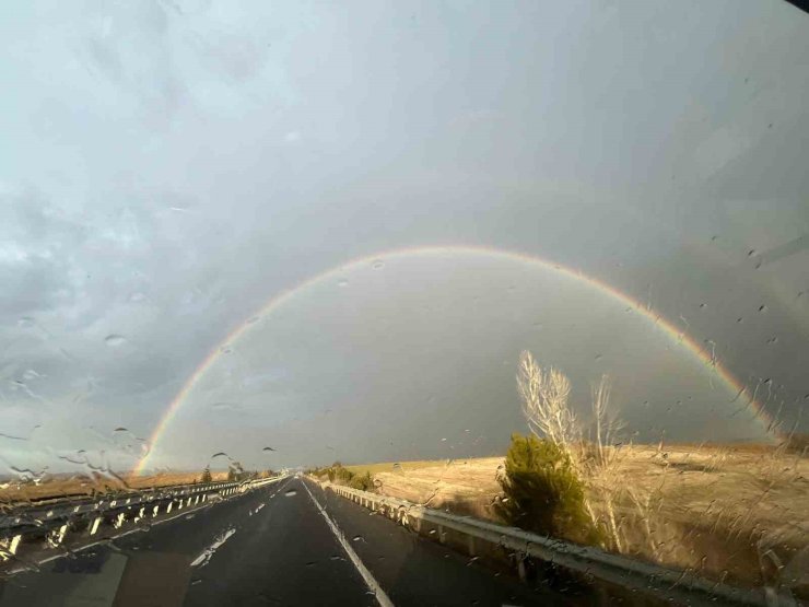 Tavşanlı’da yağmur sonrası gökkuşağı görsel şölen