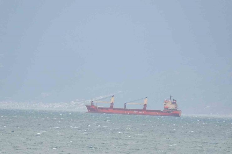 Edremit Körfezi yük gemilerine sığınak odu