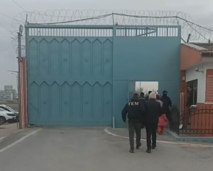 Konya’da kardeşinin kimliğiyle gizlenen 9 yıllık FETÖ firarisi yakalandı