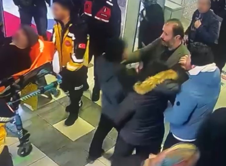 Hastane müdür yardımcısı ile sendika başkanı arasında "klima" kavgası kamerada