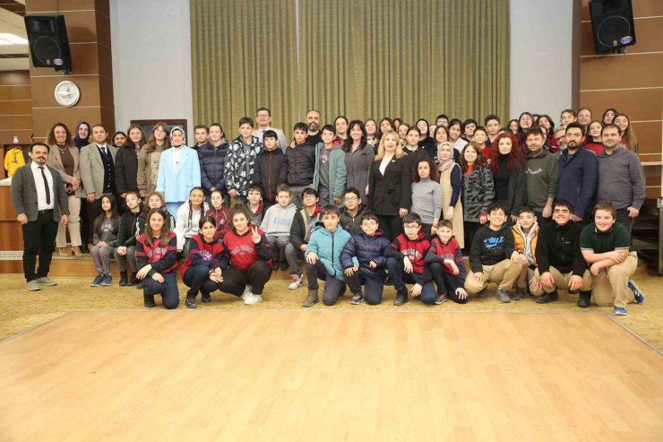 ‘Daha Sürdürülebilir Bir Gelecek İçin Küresel Sorun Odaklı STEAM Öğretimi’ projesi sona erdi