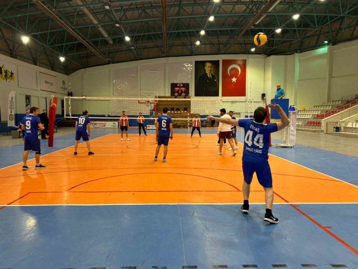 Malatya’da 2. Kurumlar Arası Voleybol Turnuvası başladı