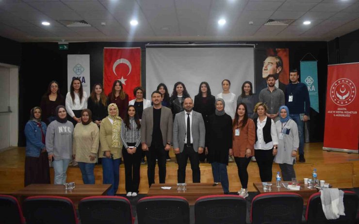 Tek ebeveynli ailelere güçlü destek: Kapsayıcı Eğitim Projesi tamamlandı