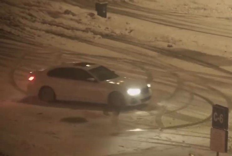 Bolu’da karla kaplı tesiste ‘drift’ keyfi pahalıya patladı