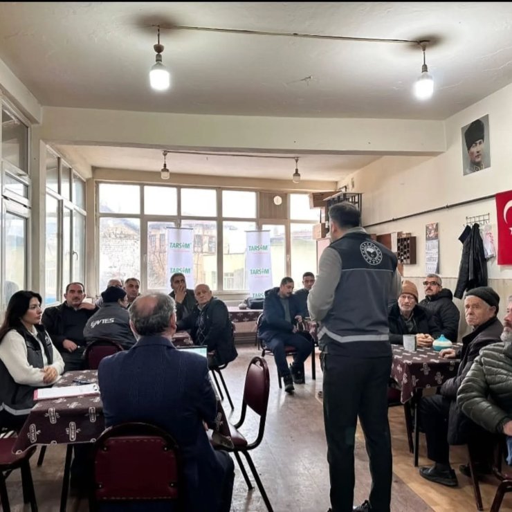 Bilecik’te tarım yetkilileri üreticilerle sahada buluştu